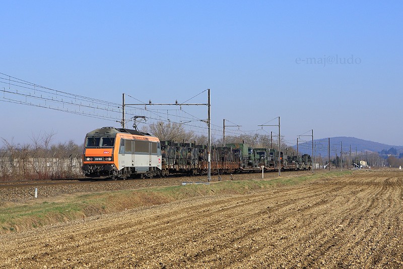 BB 26185.JPG